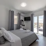 Dioni Mykonos * 帕瑞加