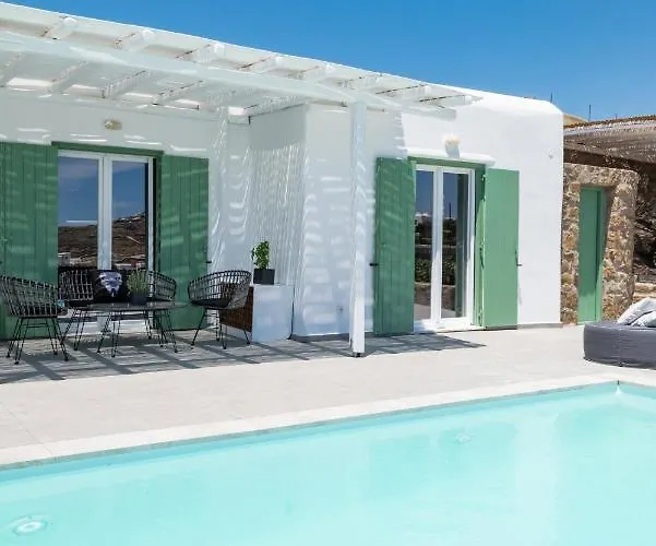 Dioni Mykonos パラガ