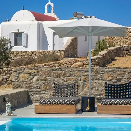 Dioni Mykonos * Strand Paraga
